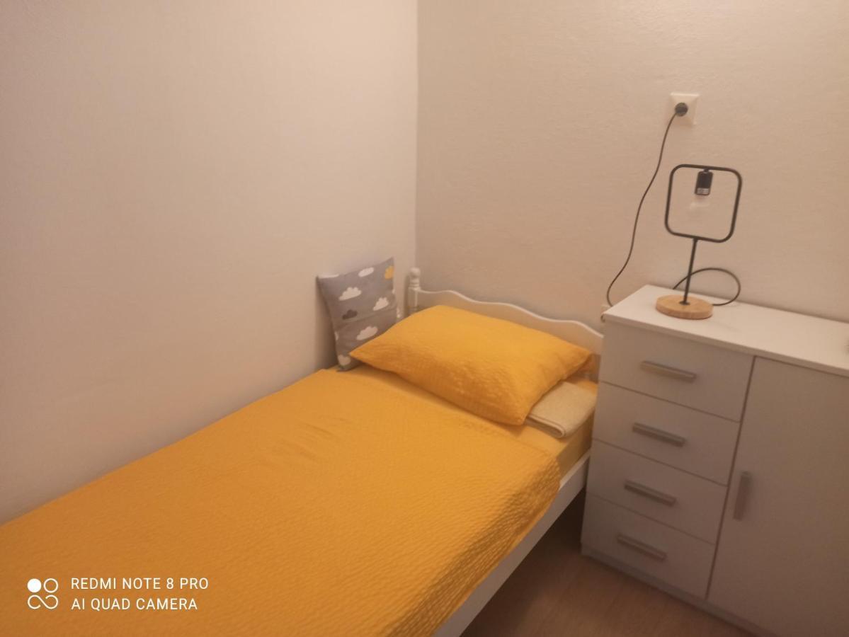 Sunce Apartman Bratkovice 1-8C Leilighet Drače Eksteriør bilde
